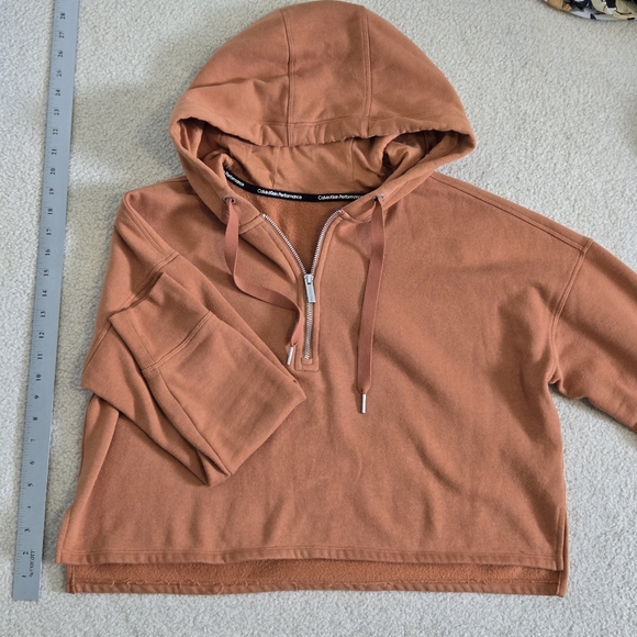 Calvin Klein Cropped Hoodie - Picture 1 of 2